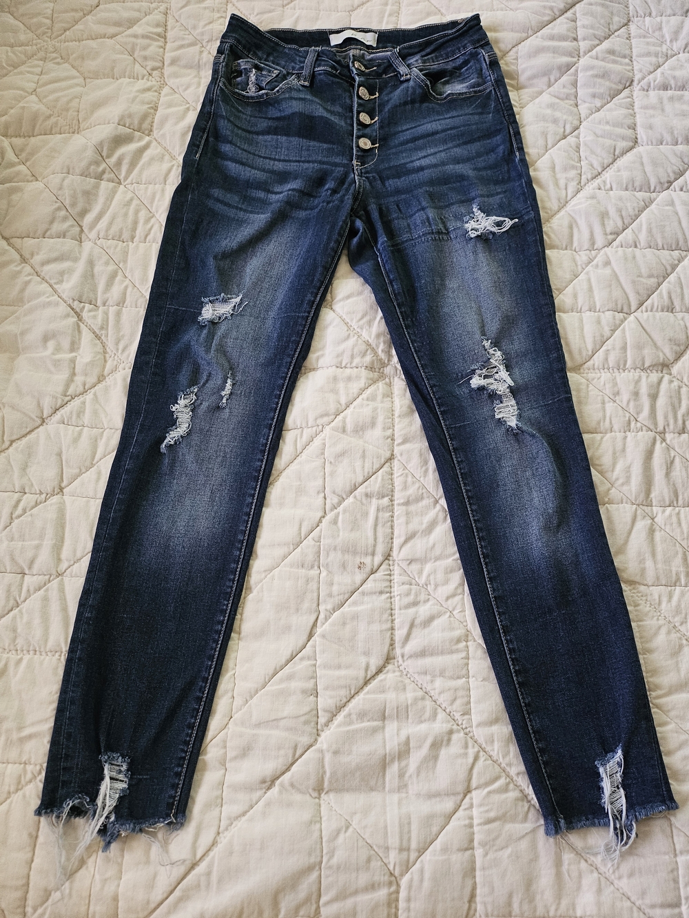 KanCan 4 Button Distressed Skinny Jeans- Size 9/28